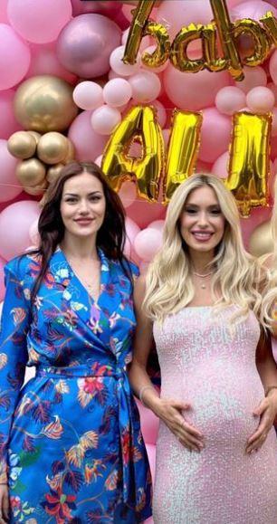 6 ay evvel doğum yapan Fahriye Evcen'in son hali şaşırttı!