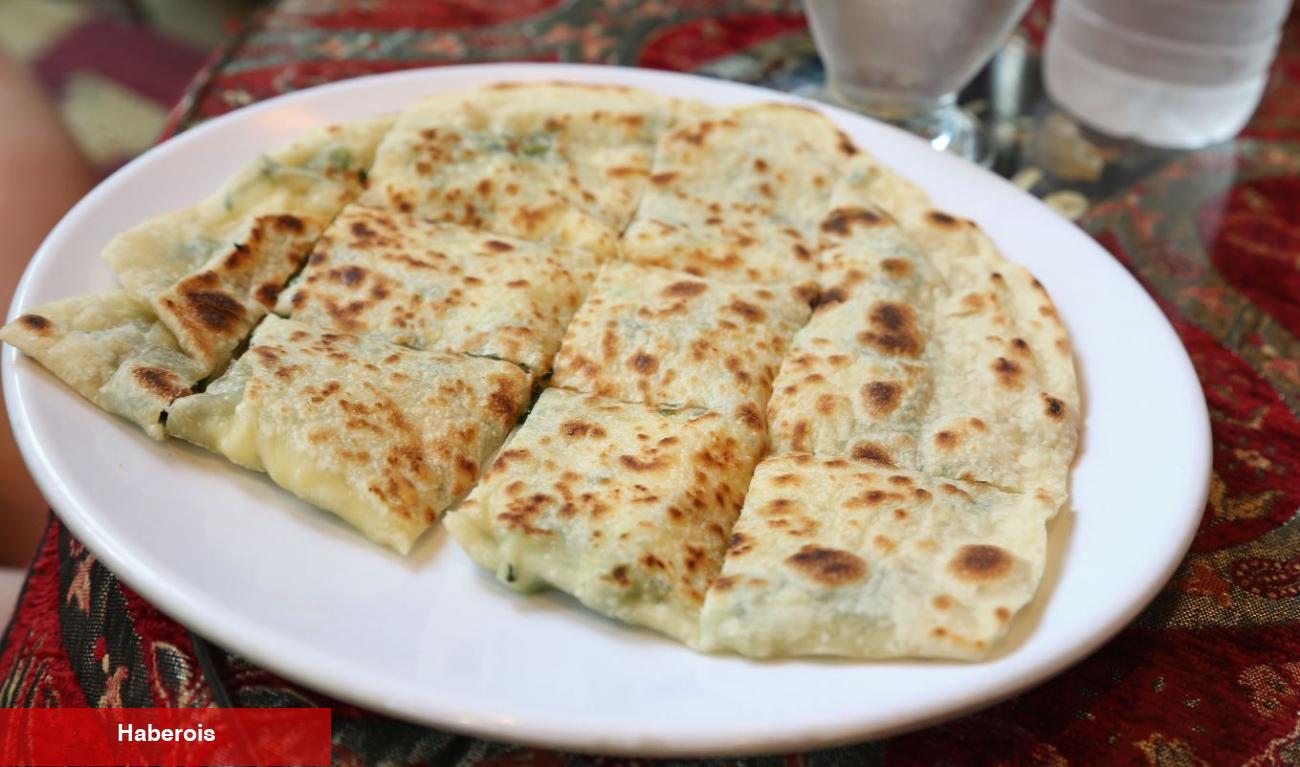 Adıyaman yöresine ilişkin soğanlı hıtap yemeği göz dolduruyor! Hıtap yemeği nasıl yapılır?