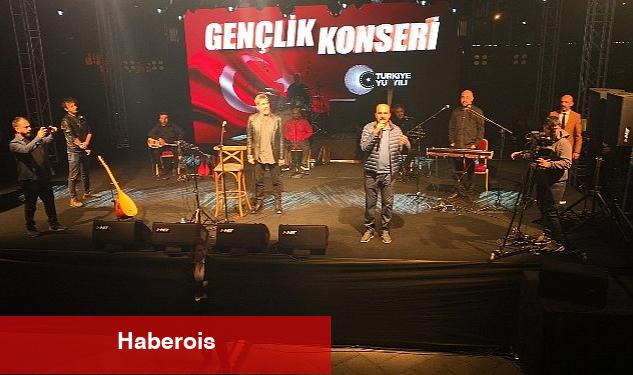 Başkan Altay, Uğur Işılak Konserinde Konyalıların Coşkusuna Ortak Oldu - Haberois Başkan Altay, Uğur Işılak Konserinde Konyalıların Coşkusuna Ortak Oldu