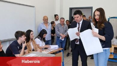 Başkan Erhan Kılıç, eşi Zuhal Kılıç ile beraber oyunu kullandı