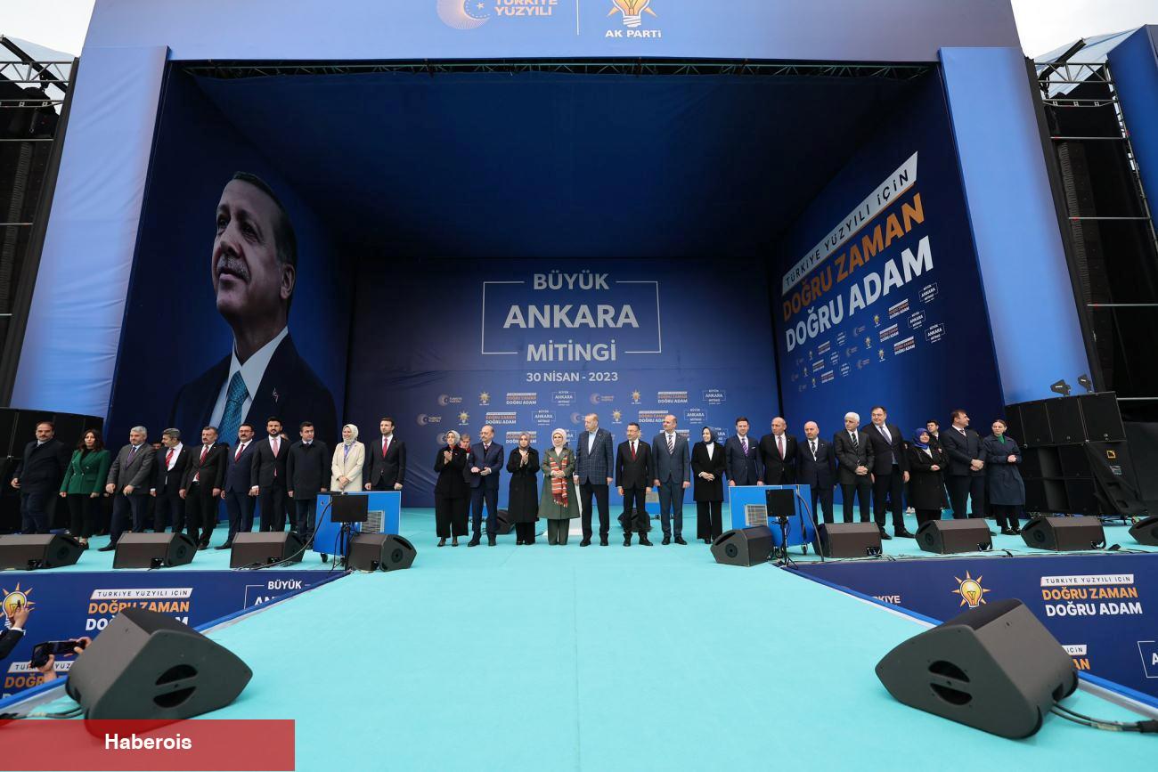 Emine Erdoğan AK Parti'nin Ankara mitinginden kareler paylaştı! "Büyük ve Güçlü Türkiye..."