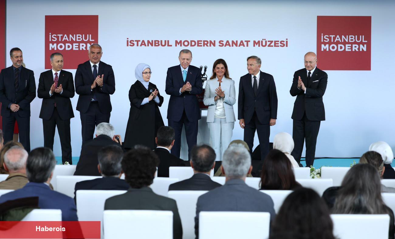 Emine Erdoğan İstanbul Modern'in yeni binasından duyurdu: Güzel olmasını diliyorum!