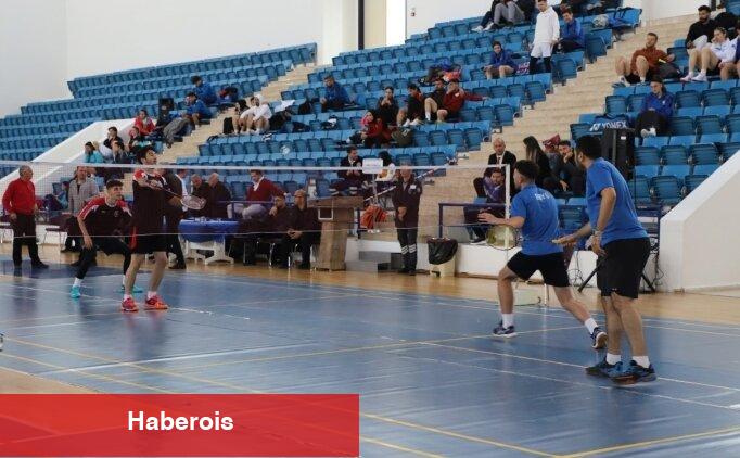 Erzincan'da düzenlenen ÜNİLİG Badminton Üstün Lig karşılaşmaları başladı - Haberois Erzincan'da düzenlenen ÜNİLİG Badminton Üstün Lig karşılaşmaları başladı