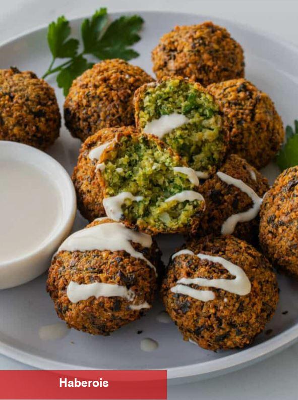 Falafelin içinde ne var? Bezelyeli falafel köfte tanımı