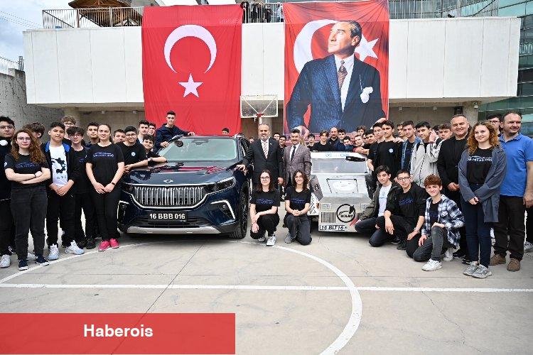 Geleceğin otomotivcileri Togg’u inceledi