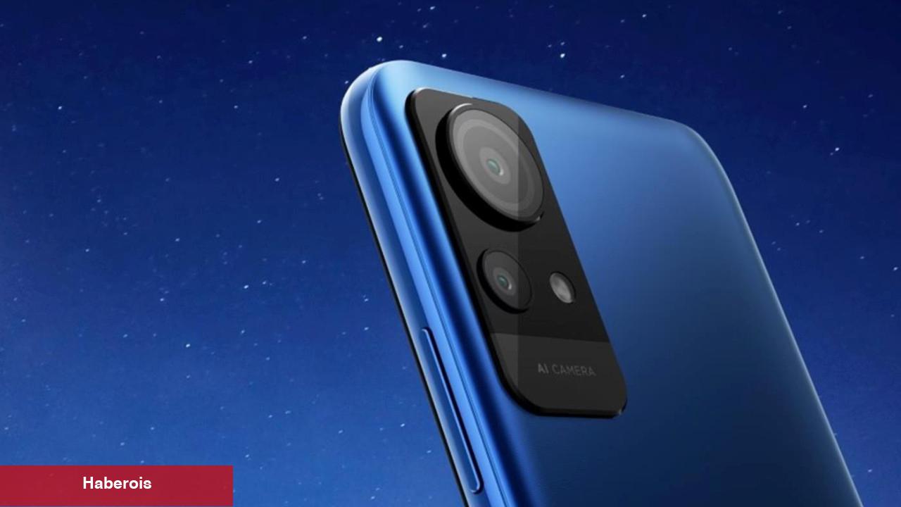 HTC’nin merakla beklenen yeni akıllı telefonları nihayet görücüye çıktı