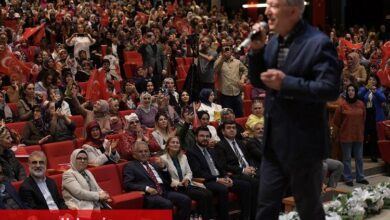 Hulusi Akar Kayserili annelerle buluştu