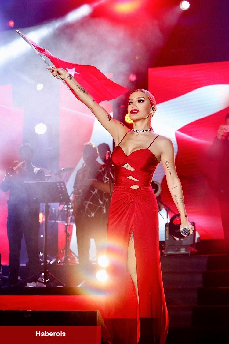 İstanbul'da '19 Mayıs' coşkusu Derici'yle yaşandı