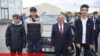 Kayseri'de öğrenciler Togg'la şehri turladı