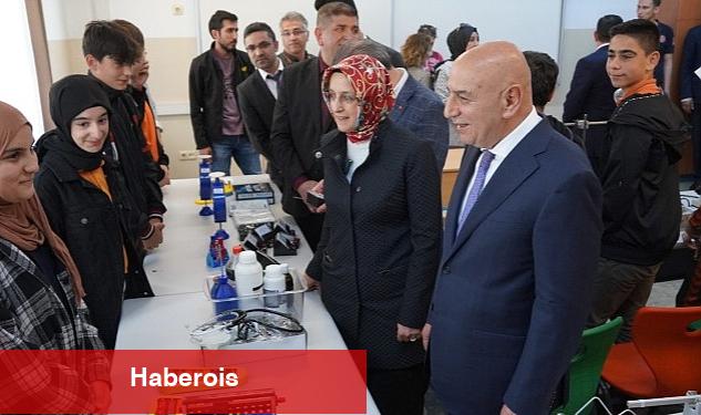 Keçiören'de Yeni Bir Laboratuvar Sınıfı ve Kütüphane Daha Açıldı - Haberois Keçiören'de Yeni Bir Laboratuvar Sınıfı ve Kütüphane Daha Açıldı