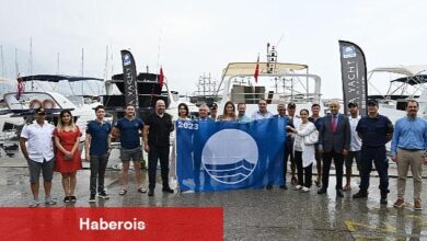 Kemer'de 4 tekneye mavi bayrak belgesi verildi