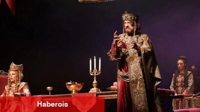 Kocaeli Şehir Tiyatrosundan Kılıçarslan özel gösterimi; Tiyatroda engel yok!