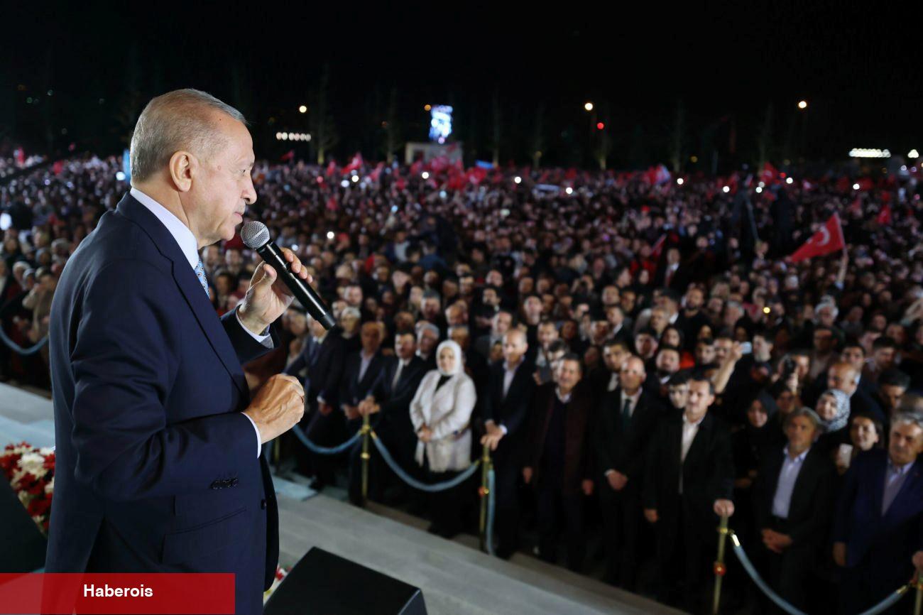 Lider Erdoğan'ın büyük zaferi sonrası Kudüs'teki Müslümanlar Mescid-i Aksa'ya akın etti!