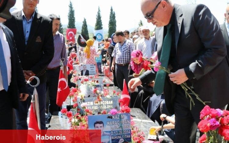 Manisa'da maden şehitleri anıldı - Haberois Manisa'da maden şehitleri anıldı