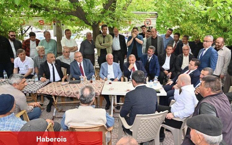 Manisalı vekiller vatandaşlarla buluştu - Haberois Manisalı vekiller vatandaşlarla buluştu