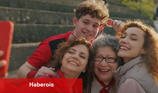 MediaMarkt 'Anneler Neler Neler Günü' Reklam Filminde Ailedeki Tüm Annelere Yer Verdi - Haberois MediaMarkt 'Anneler Neler Neler Günü' Reklam Filminde Ailedeki Tüm Annelere Yer Verdi