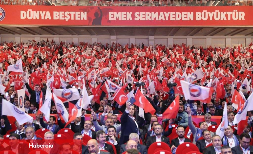 Memur-Sen 1 Mayıs Mücadele Günü’nde Alanda Değil, Salonda!