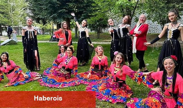 Nilüfer Belediyesi Halk Dansları Topluluğu Bulgaristan'da gönülleri fethetti - Haberois Nilüfer Belediyesi Halk Dansları Topluluğu Bulgaristan'da gönülleri fethetti