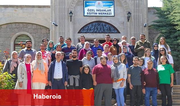 Özel İnsanlar Eğitim Merkezi'nde engelliler Haftası Kutladı - Haberois Özel İnsanlar Eğitim Merkezi'nde engelliler Haftası Kutladı