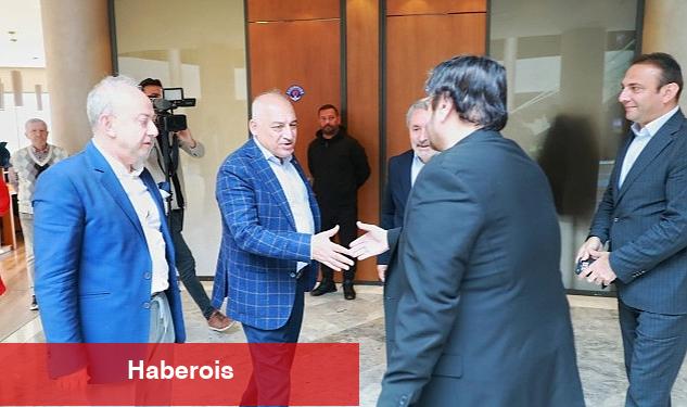 TFF Başkanı Büyükekşi Akademi Ziyaretlerine Kasımpaşa ile Devam Etti - Haberois TFF Başkanı Büyükekşi Akademi Ziyaretlerine Kasımpaşa ile Devam Etti