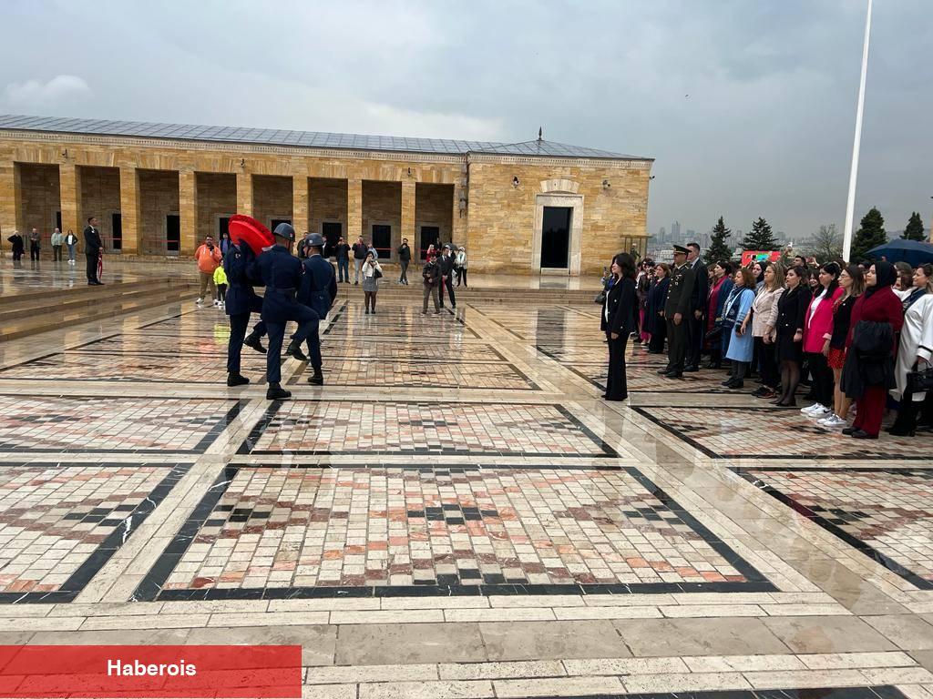 THD’den Hemşireler Günü’nde ‘Yaşamak ve Yaşatmak İstiyoruz’ Mesajı!