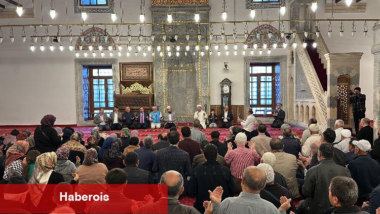 Türkiye’nin ilk Hac kafilesine Konya uğurlaması