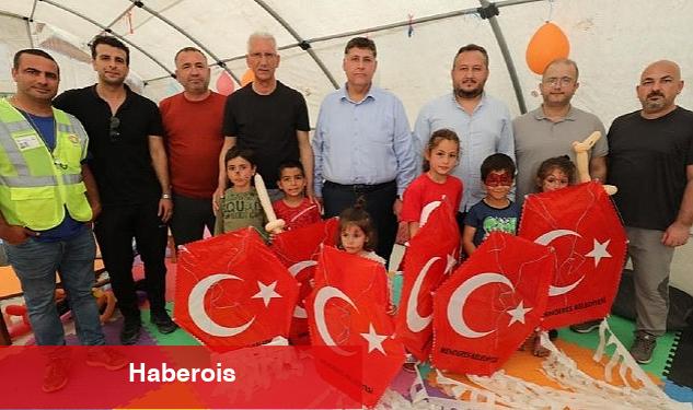 Uçurtmalar Kardeşliğe Yükseldi - Haberois Uçurtmalar Kardeşliğe Yükseldi