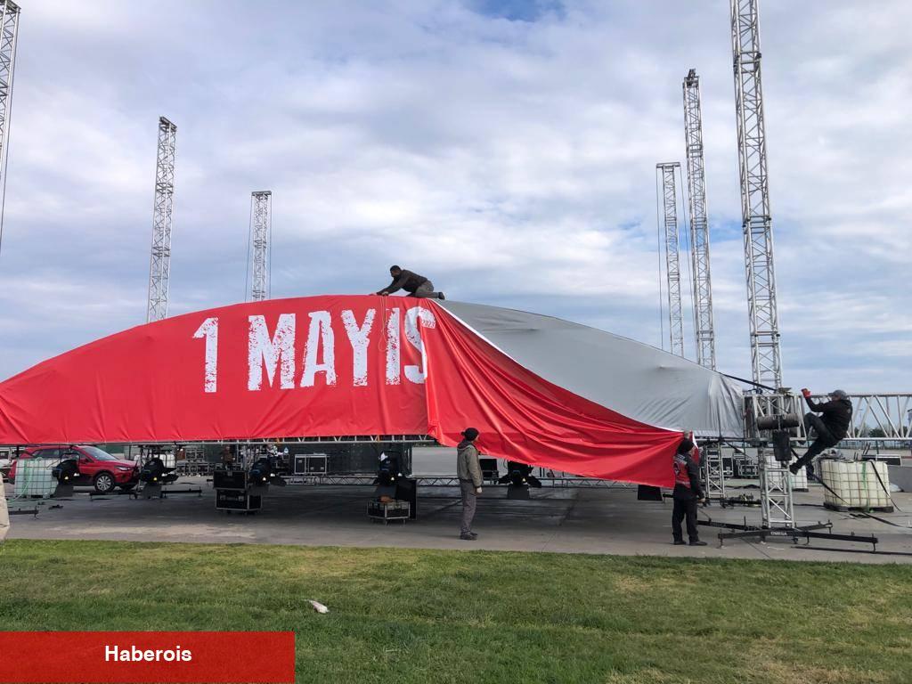 Yaşasın 1 Mayıs! Emekçiler Bugün Meydanlarda!