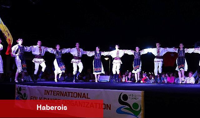 8. Halk Dansları Festivali coşkuyla sona erdi - Haberois 8. Halk Dansları Festivali coşkuyla sona erdi