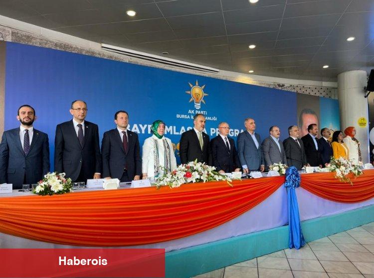 AK Parti Bursa teşkilatlarıyla bayramlaştı