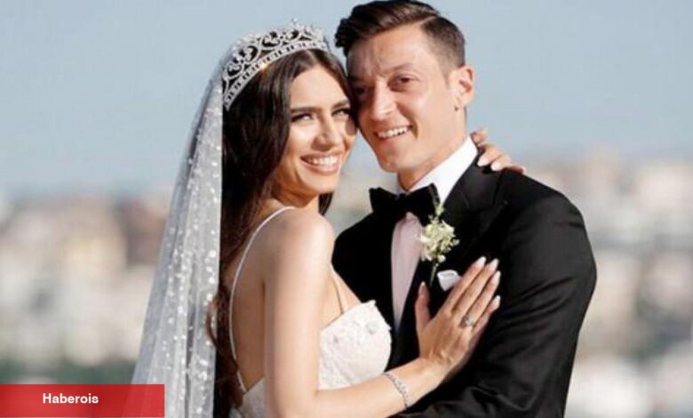 Amine Gülşe ve Mesut Özil'den evlilik yıl dönümü kutlaması! "Diğer yarım..." - Haberois Amine Gülşe ve Mesut Özil'den evlilik yıl dönümü kutlaması! "Diğer yarım..."