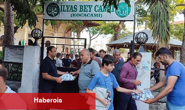 Aydın Büyükşehir Belediyesi vatandaşlarla bayramlaştı - Haberois Aydın Büyükşehir Belediyesi vatandaşlarla bayramlaştı