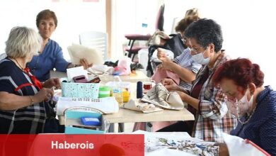 Bayraklılı kadınlardan 'el emeği sergisi'