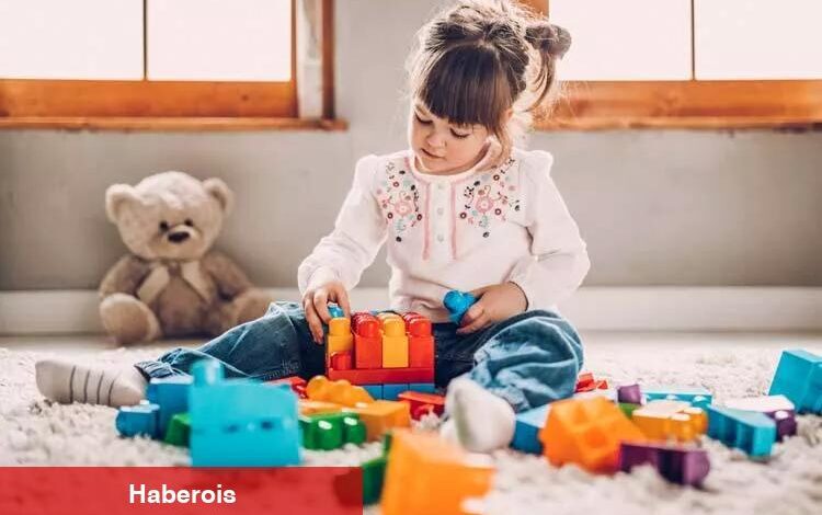 Ebeveynler dikkat! Fazla oyuncak ile çocuklarınızın gelişimini etkileyebilirsiniz!