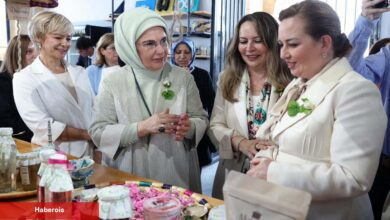 Emine Erdoğan Kıbrıs Türk Teşebbüsçü Bayanlar Kooperatifi üretim ve satış merkezini ziyaret etti