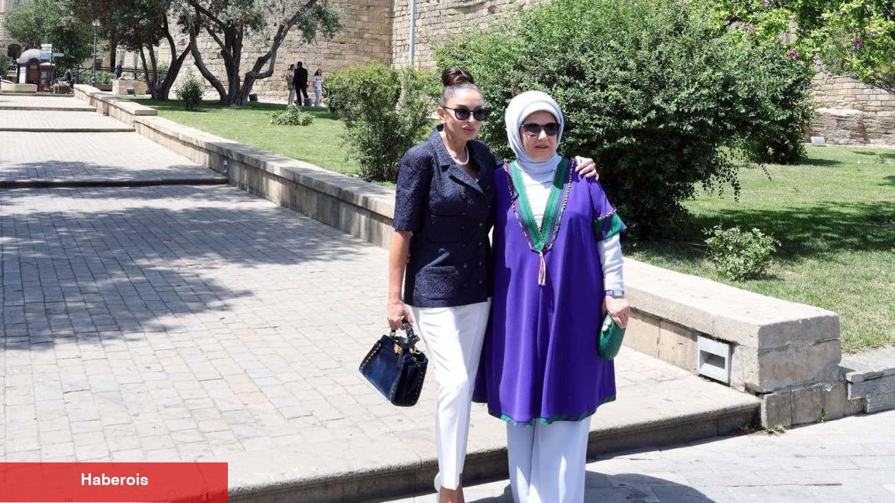 Emine Erdoğan Mehriban Aliyeva ile Bakü İçerişehir'i ziyaret etti