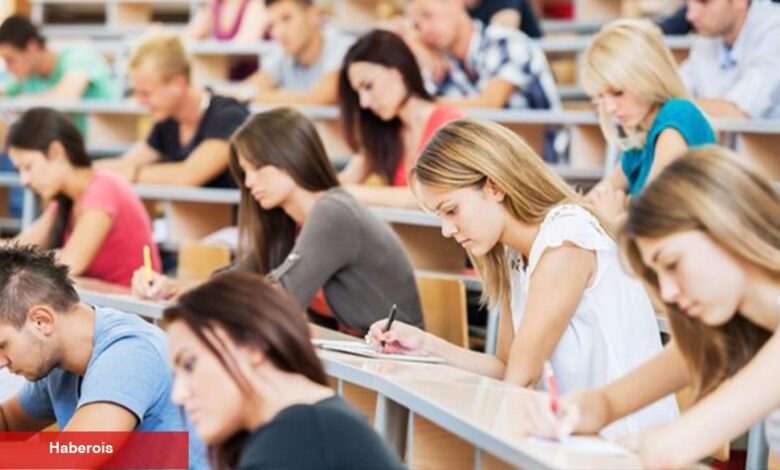 Hibrit eğitim geliyor! Öğrenciler isterlerse Ekim ayında okula başlayacaklar! - Haberois Hibrit eğitim geliyor! Öğrenciler isterlerse Ekim ayında okula başlayacaklar!