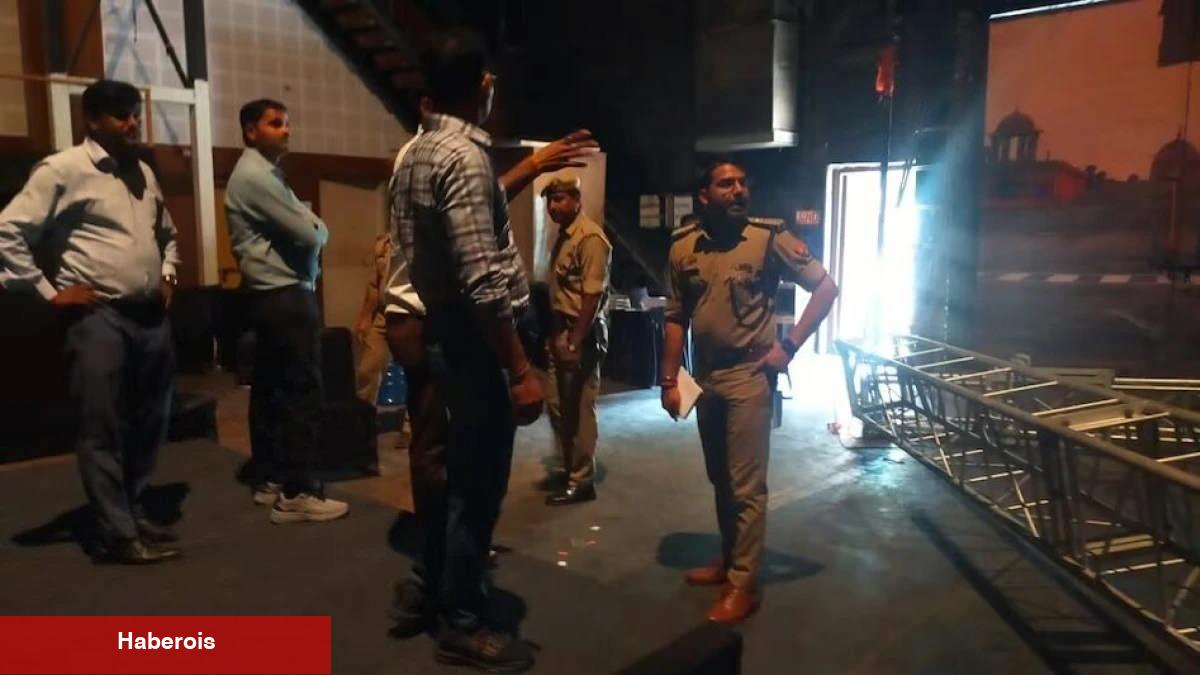Hindistan'daki moda gösterisi vefatla sonuçlandı!