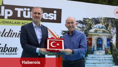 İnegöl'de Turgut Alp'e Torunlarından Vefa
