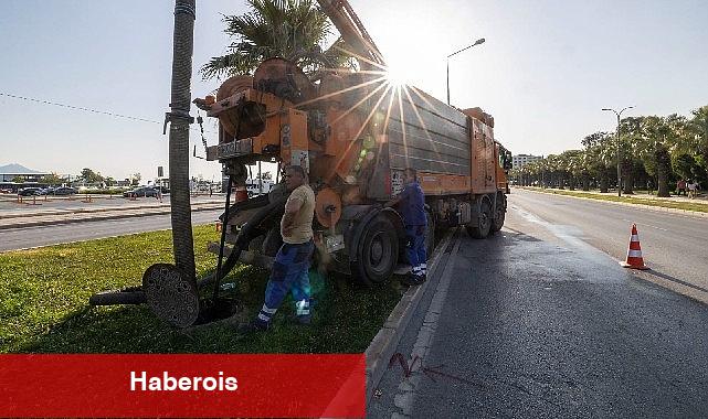 İZSU ekipleri bayramda da görev başında - Haberois İZSU ekipleri bayramda da görev başında