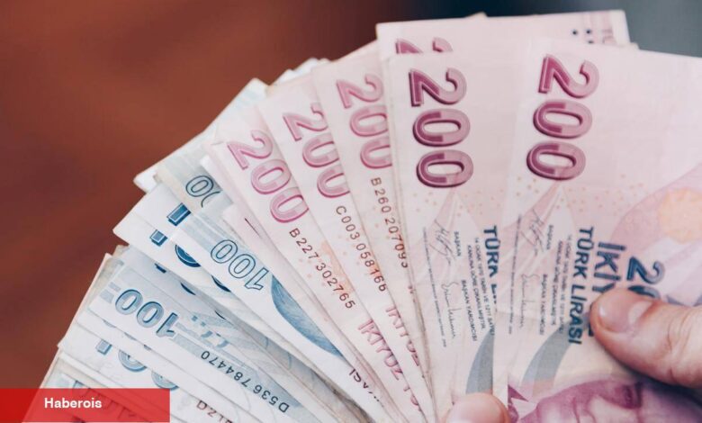 Kamuda “Memur Zammı Ekim’e Kaldı?” İddiası Tedirginliği! - Haberois Kamuda “Memur Zammı Ekim’e Kaldı?” İddiası Tedirginliği!