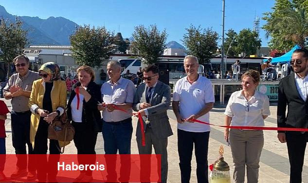 Kemer Halk Eğitim Merkezi'nden yıl sonu sergisi
