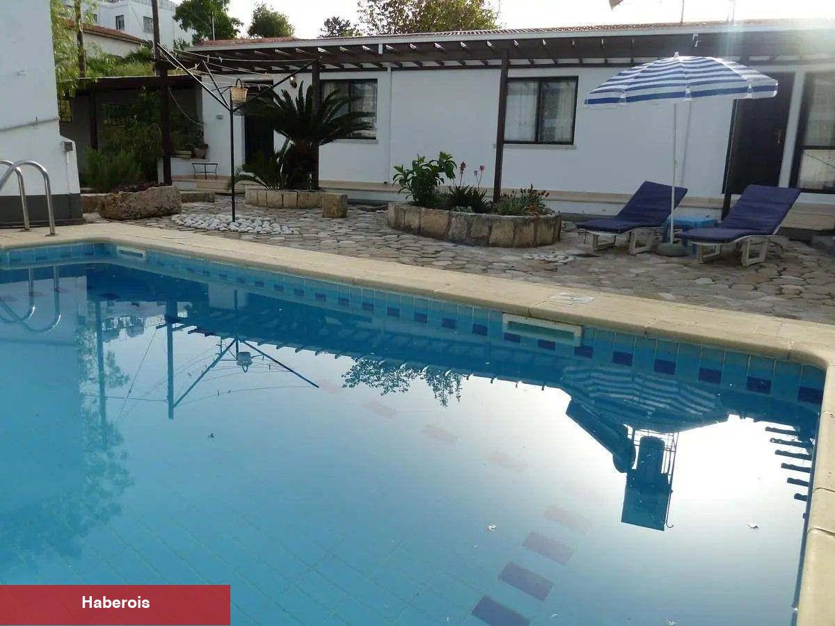 Kıbrıs’ta korunaklı villalarda ailece tatil fırsatı