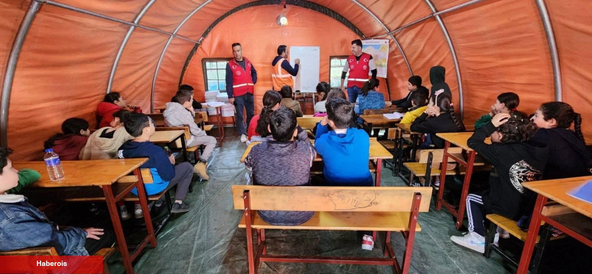 LGS Tercihi Yapacak Depremzede Öğrencilere Ek Kontenjan Tanınacak