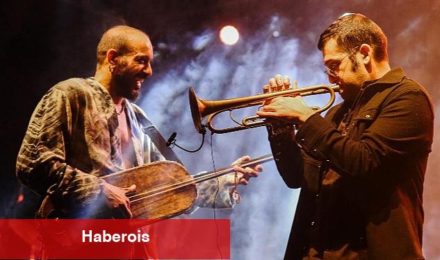 Mert Pekduraner ve Yemen Blues caz tutkunlarını büyüledi - Haberois Mert Pekduraner ve Yemen Blues caz tutkunlarını büyüledi