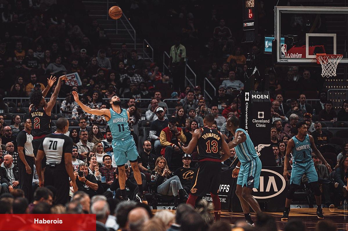Michael Jordan nasıl dolar milyarderi oldu? 3 milyar dolarlık dev satış… - Haberois Michael Jordan nasıl dolar milyarderi oldu? 3 milyar dolarlık dev satış…