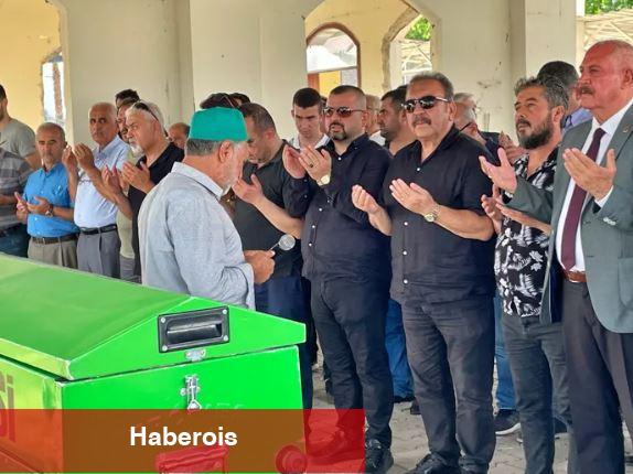 Müzisyen Ümit Besen'in acı kaybı! Ümit Besen'in babası son seyahatine uğurlandı