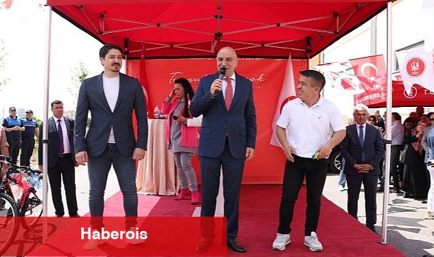 Naim Süleymanoğlu Kapalı Spor Salonu Hizmete Açıldı - Haberois Naim Süleymanoğlu Kapalı Spor Salonu Hizmete Açıldı