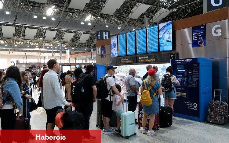 Sabiha Gökçen'de bayram yoğunluğu - Haberois Sabiha Gökçen'de bayram yoğunluğu
