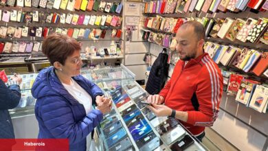 Sıfır telefon alamayanlar tamirciye koşuyor!